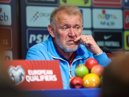 Fostul coleg al lui Hagi și Belodedici a preluat conducerea naționalei pe locul 105 în clasamentul FIFA