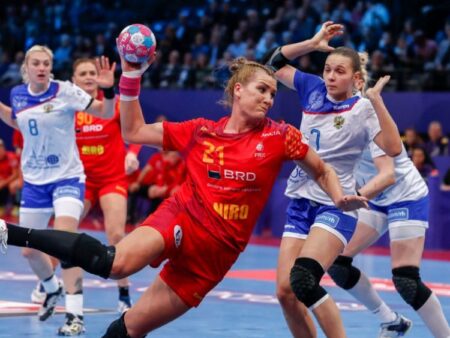 „Am renăscut ca pasărea Phoenix!” Crina Pintea povestește despre cel mai fericit moment trăit alături de naționala României la handbal feminin.