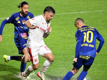 A părăsit echipa și a semnat cu o ”rivala” din Superligă!