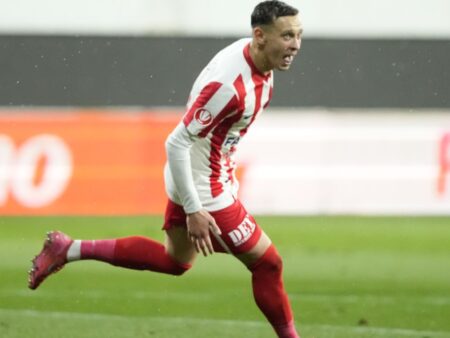 Dinamo, învinsă de UTA prin propriul jucător! Valentin Costache a concretizat un contraatac-fulger al „Bătrânei Doamne”